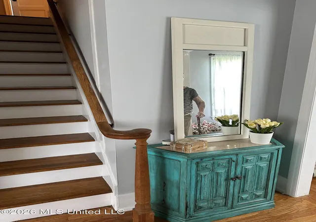Photo 3 of Single family home for sale at 1700 Robinson St, Natchez, MS 39120 | MLS# 4161016 | Listing updated on 2026-10-27