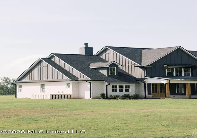 Photo 3 of Single family home for sale at 5163 Old Barn Cvs, Coldwater, MS 38618 | MLS# 4160902 | Listing updated on 2026-08-30