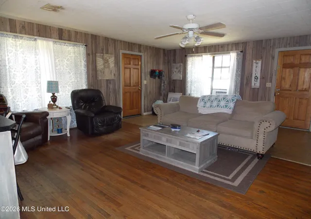 Photo 22 of Single family home for sale at 1010 Main St, Wesson, MS 39191 | MLS# 4161034 | Listing updated on 2026-09-01
