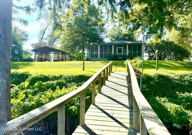 Single family home for sale at 5525 Hwy 568, Ferriday, LA 71334 | MLS# 4160923