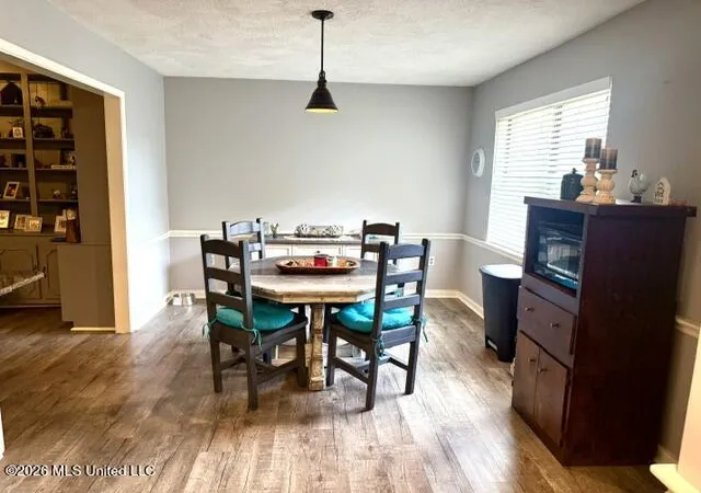 Photo 4 of Single family home for sale at 106 Oak Hill Dr, Florence, MS 39073 | MLS# 4160938 | Listing updated on 2026-10-12