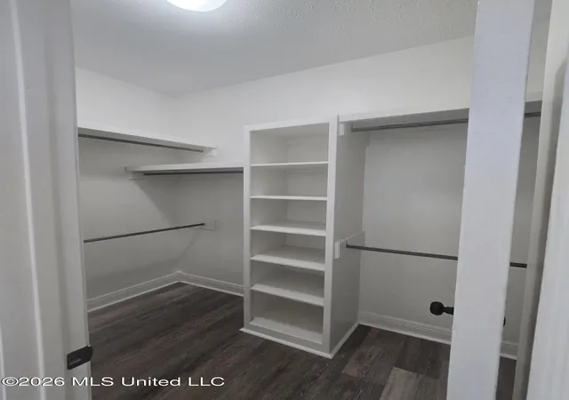 Photo 12 of Single family home for sale at 212 Village Cir, Canton, MS 39046 | MLS# 4160980 | Listing updated on 2026-08-31