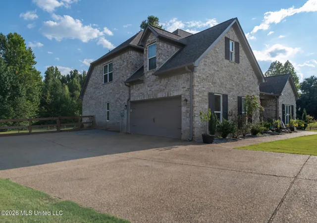 Photo 3 of Single family home for sale at 9653 Trenton Trl, Olive Branch, MS 38654 | MLS# 4160995 | Listing updated on 2026-09-14
