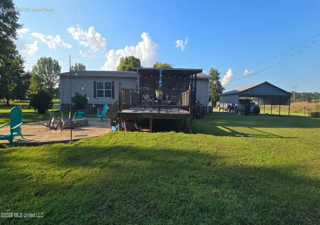 Photo 3 of Manufactured home for sale at 716 Cliff Williams Rd, Senatobia, MS 38668 | MLS# 4161004 | Listing updated on 2026-09-01