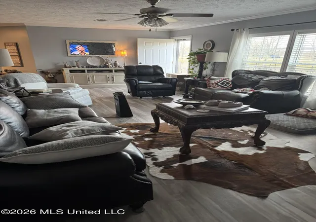 Photo 4 of Sale Pending at 716 Cliff Williams Rd, Senatobia, MS 38668 | MLS# 4161004 | Listing updated on 2026-10-15