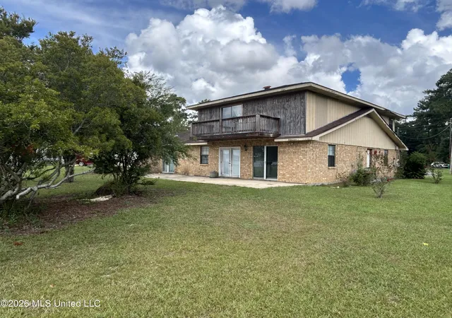 Photo 3 of Single family home for sale at 123 Peninsula Dr, Carriere, MS 39426 | MLS# 4160990 | Listing updated on 2026-08-31