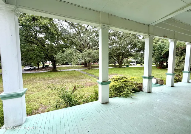 Photo 3 of Single family home for sale at 3807 Dantzler St, Moss Point, MS 39563 | MLS# 4161010 | Listing updated on 2026-08-31