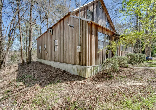 Photo 4 of Single family home for sale at 2406 Scr 563, Morton, MS 39117 | MLS# 4161013 | Listing updated on 2026-09-04