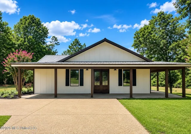 Photo 1 of Single family home for sale at 143 Pre Eddy Rd, Lucedale, MS 39452 | MLS# 4161021 | Listing updated on 2026-09-02
