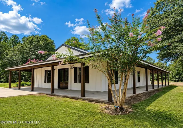 Photo 3 of Single family home for sale at 143 Pre Eddy Rd, Lucedale, MS 39452 | MLS# 4161021 | Listing updated on 2026-09-02