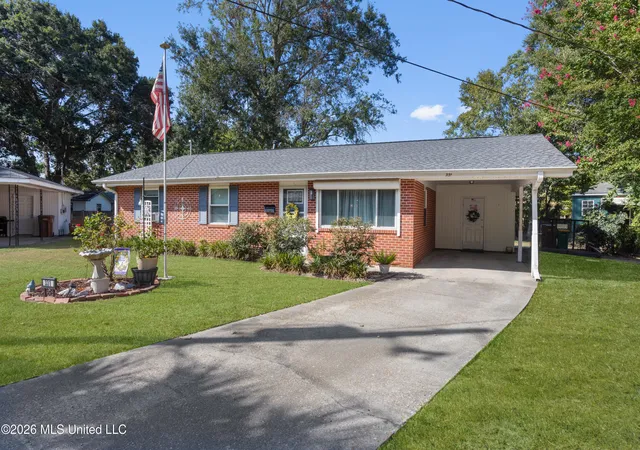 Photo 1 of Single family home for sale at 331 Shirley Ct, Biloxi, MS 39531 | MLS# 4161030 | Listing updated on 2026-09-01