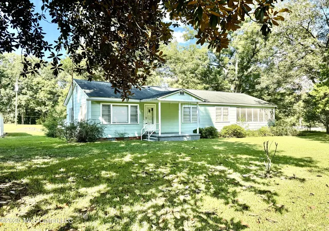 Photo 1 of Single family home for sale at 539 Kingston Rd, Natchez, MS 39120 | MLS# 4161029 | Listing updated on 2026-09-01
