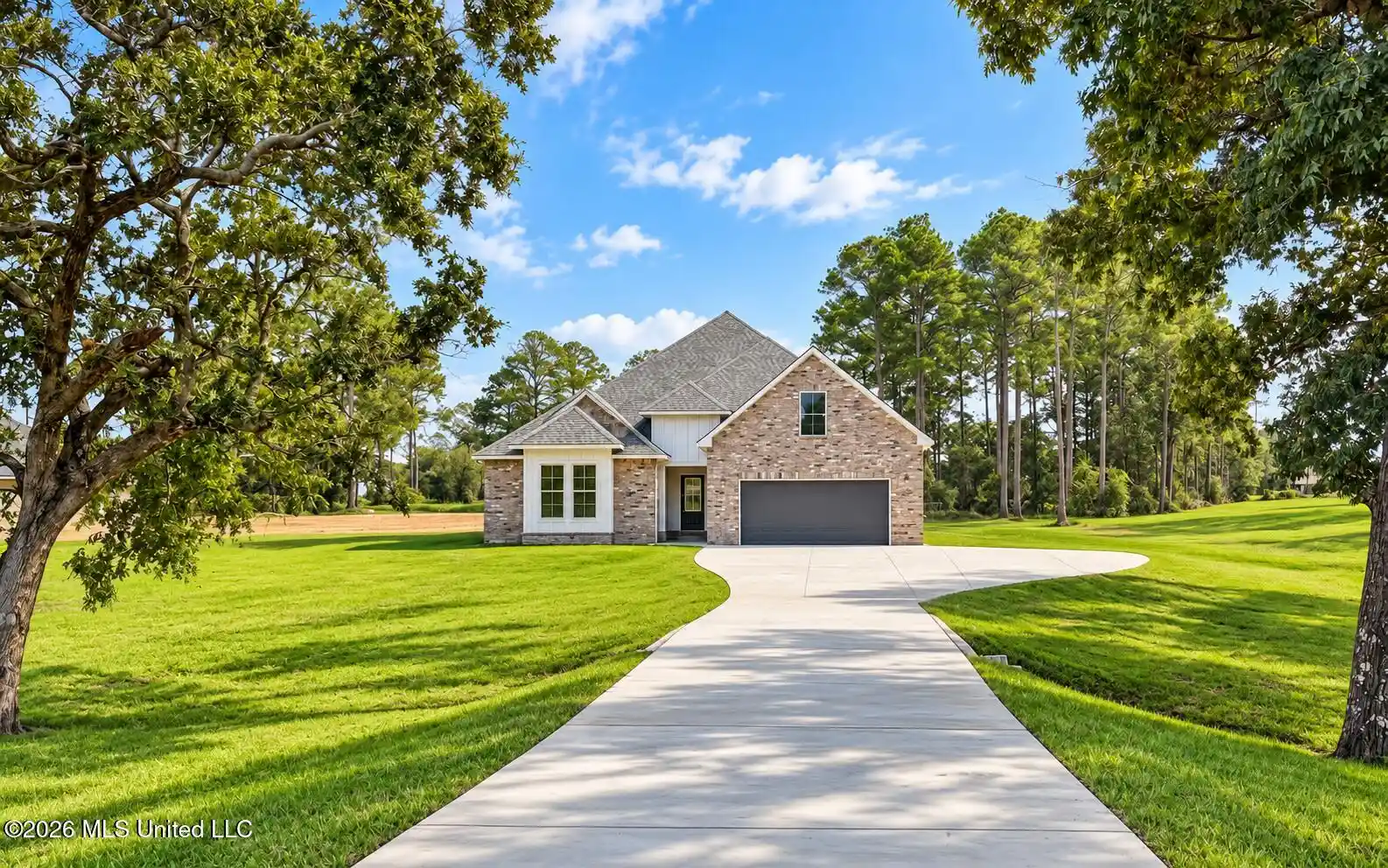 Photo 1 of Single family home for sale at 17952 Fairway View Dr, Biloxi, MS 39532 | MLS# 4161400 | Listing updated on 2026-10-22