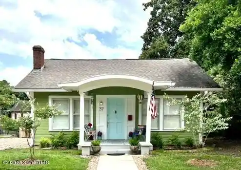 Photo 1 of Sale Pending at 37 Homochitto St, Natchez, MS 39120 | MLS# 4165719 | Listing updated on 2026-10-27