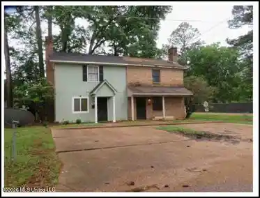 Photo 1 of Sale Pending at 807 Woodbury Rd, Jackson, MS 39206 | MLS# 4165117 | Listing updated on 2026-10-24