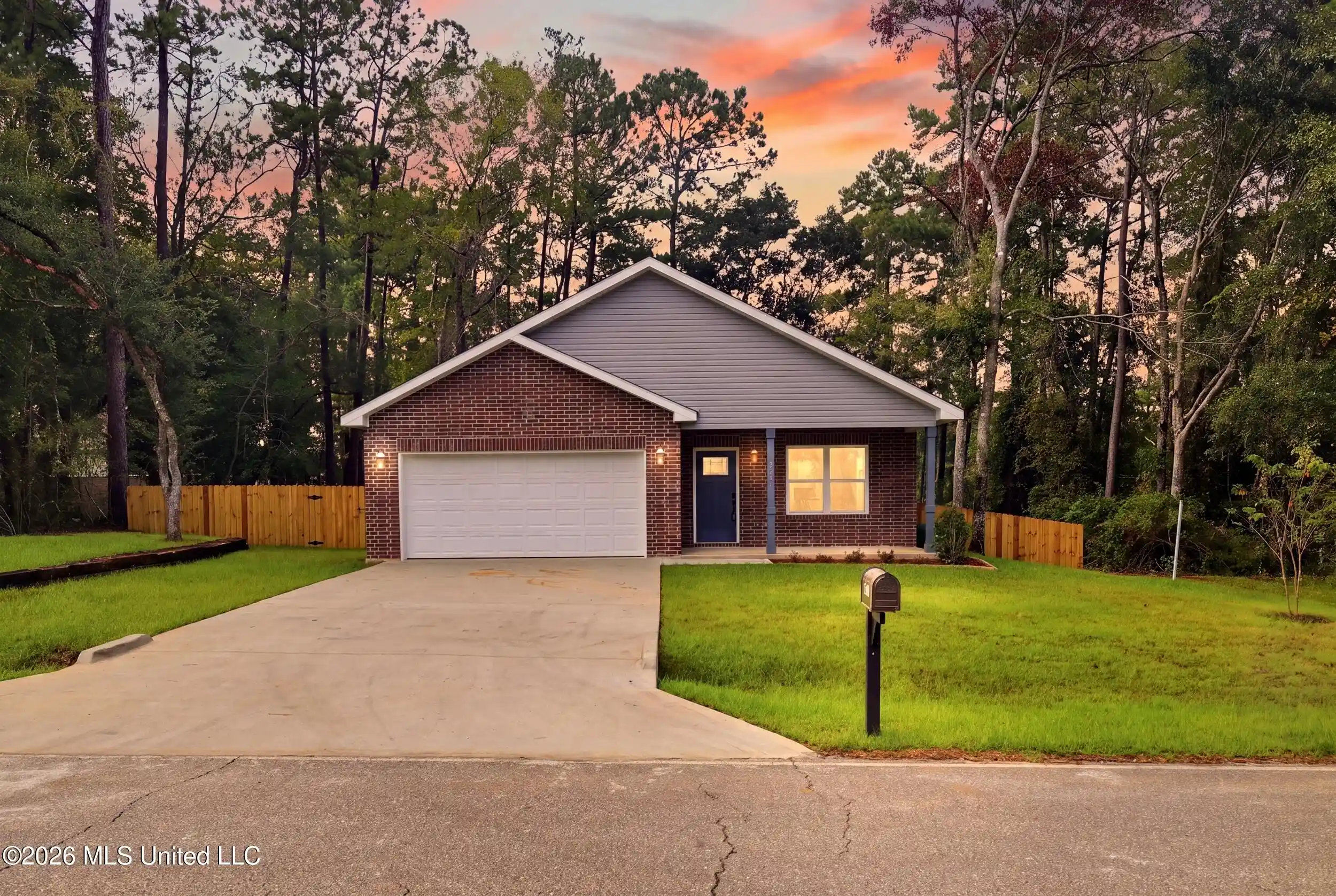 Photo 1 of Sale Pending at 96100 Kapalama Dr, Diamondhead, MS 39525 | MLS# 4165569 | Listing updated on 2026-10-22