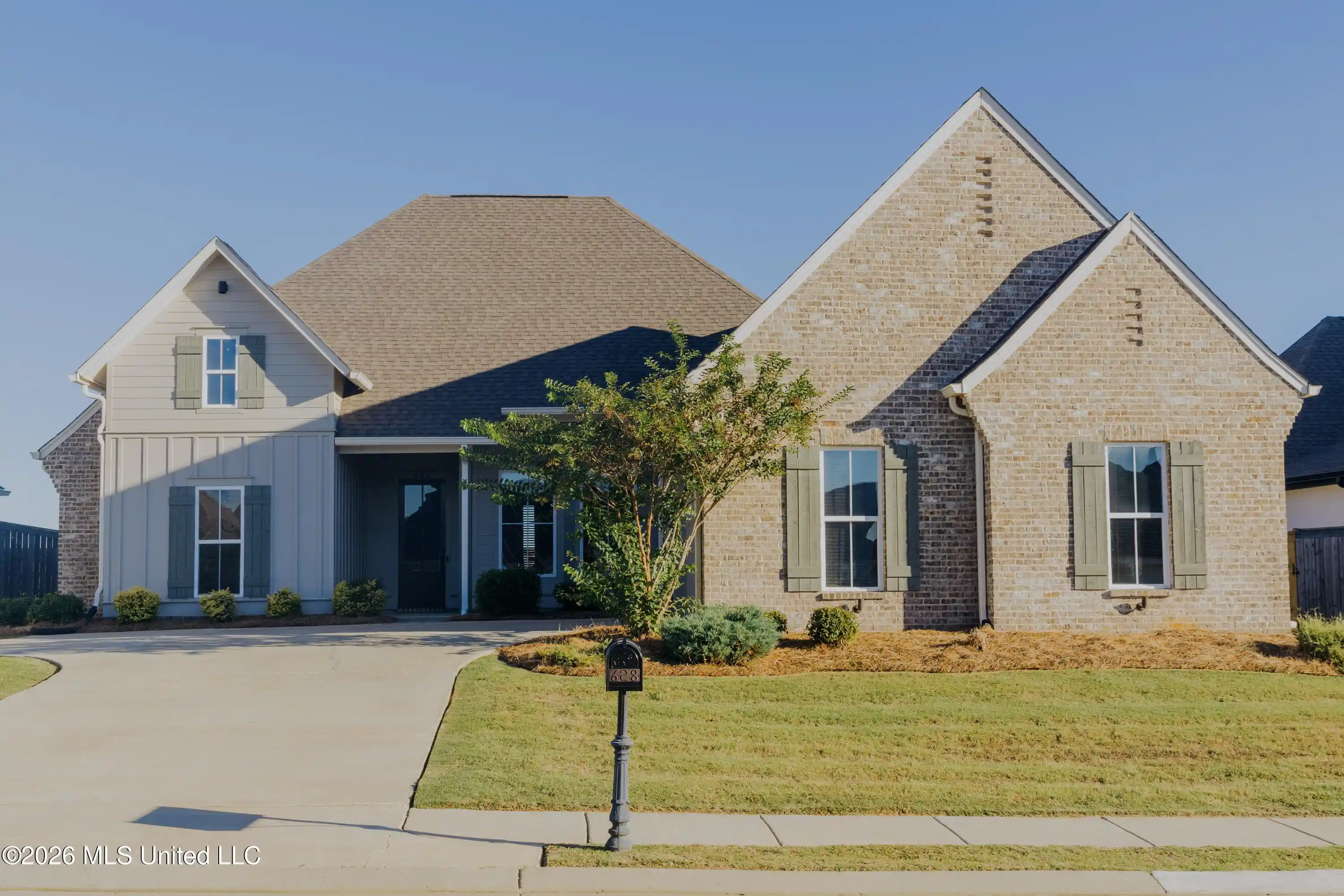Photo 1 of Single family home for sale at 628 Peregan St, Canton, MS 39046 | MLS# 4165950 | Listing updated on 2026-10-19