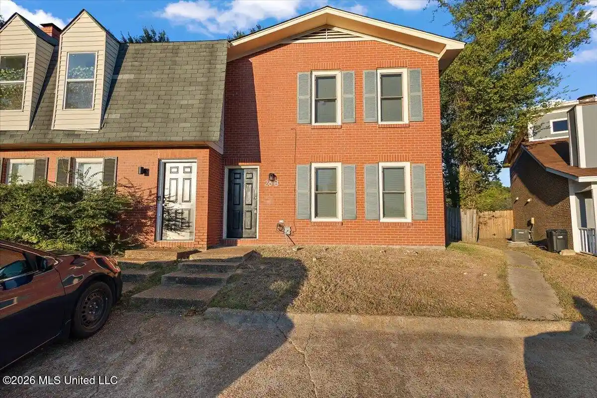 Photo 1 of Townhouse for sale at 26 Northtown Dr, Jackson, MS 39211 | MLS# 4165244 | Listing updated on 2026-10-21
