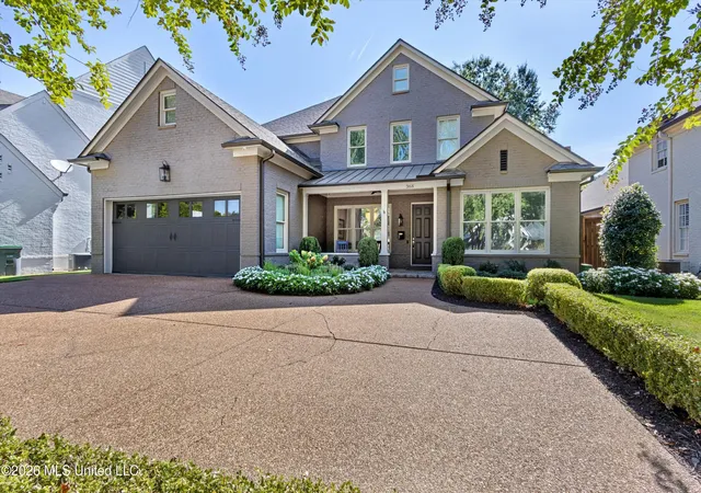 Single family home for sale at 368 Woodmere Ln, Memphis, TN 38117 | MLS# 4165578
