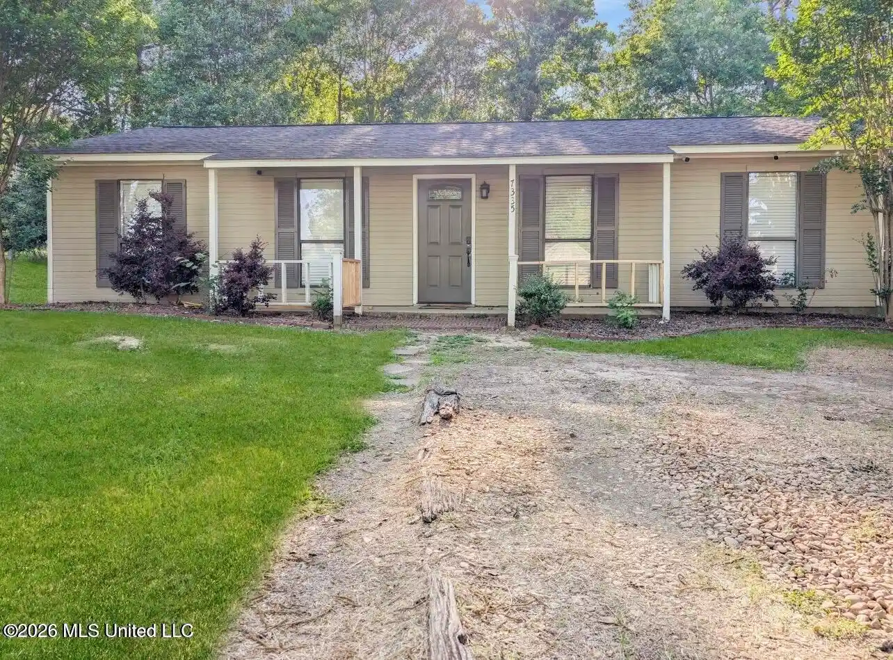 Single family home for sale at 7335 Gary Rd, Byram, MS 39272 | MLS# 4165648