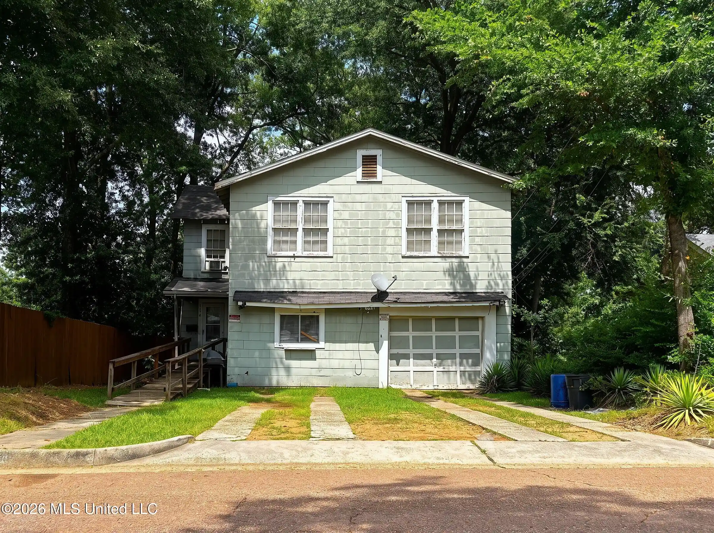Photo 1 of Multi family home for sale at 3338 Northview Dr, Jackson, MS 39216 | MLS# 4165714 | Listing updated on 2026-10-16