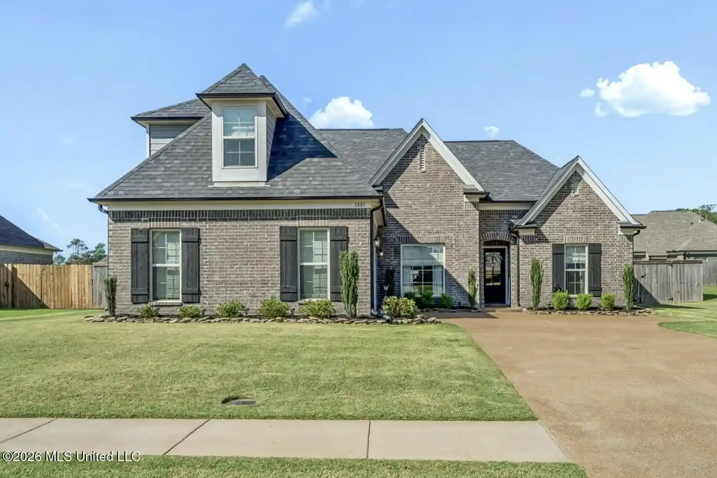 Photo 1 of Single family home for sale at 1881 Wooten Dr, Nesbit, MS 38651 | MLS# 4165831 | Listing updated on 2026-10-17