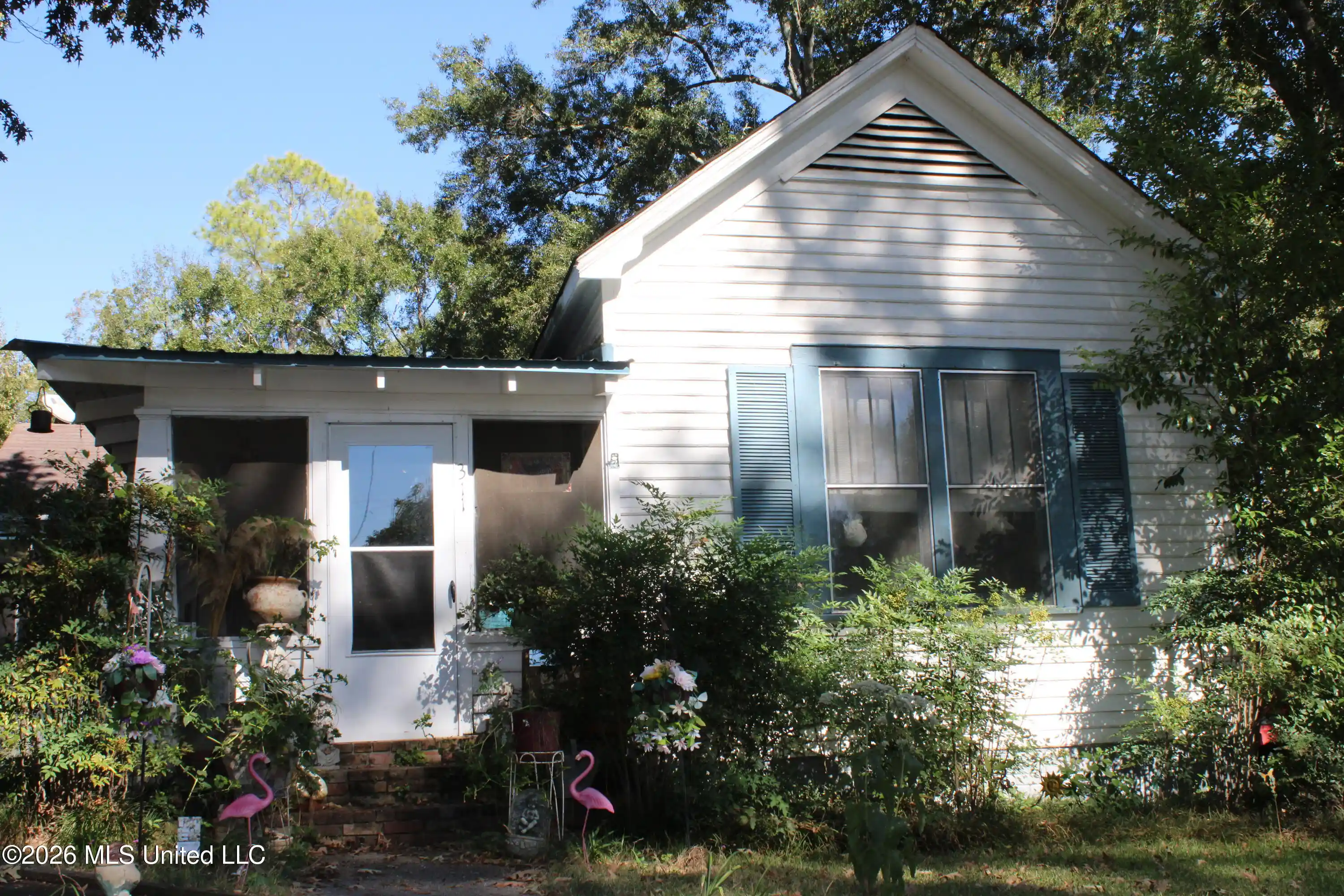 Photo 1 of Multi family home for sale at 311 Osbourne St, Edwards, MS 39066 | MLS# 4165839 | Listing updated on 2026-10-17