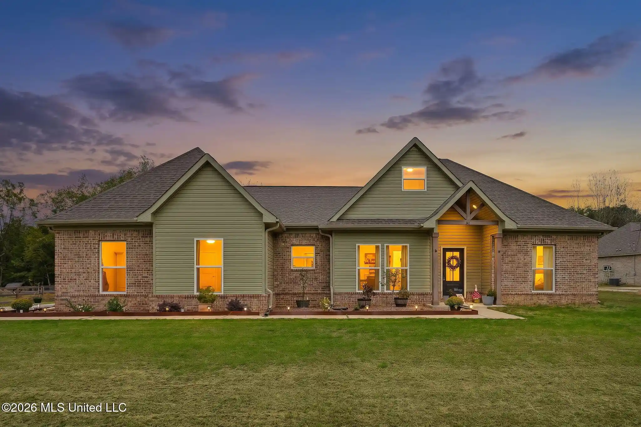 Photo 1 of Single family home for sale at 141 Deerfield Tr, Coldwater, MS 38618 | MLS# 4165881 | Listing updated on 2026-10-18