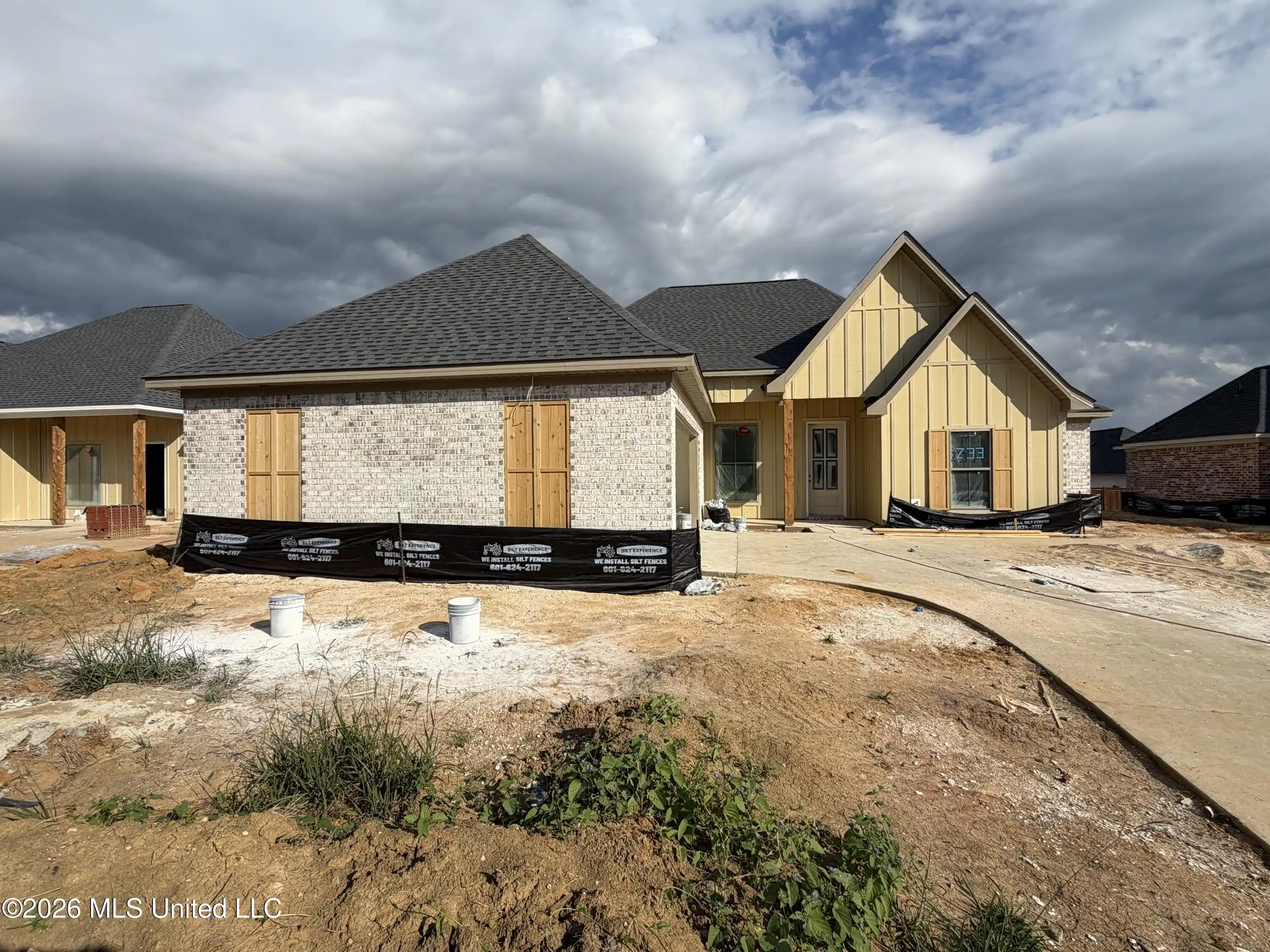 Single family home for sale at 1218 Old Ct Xing, Flowood, MS 39232 | MLS# 4165870