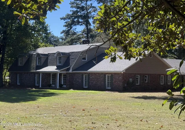 Photo 1 of Single family home for sale at 111 Sundial Rd, Madison, MS 39110 | MLS# 4165906 | Listing updated on 2026-10-30
