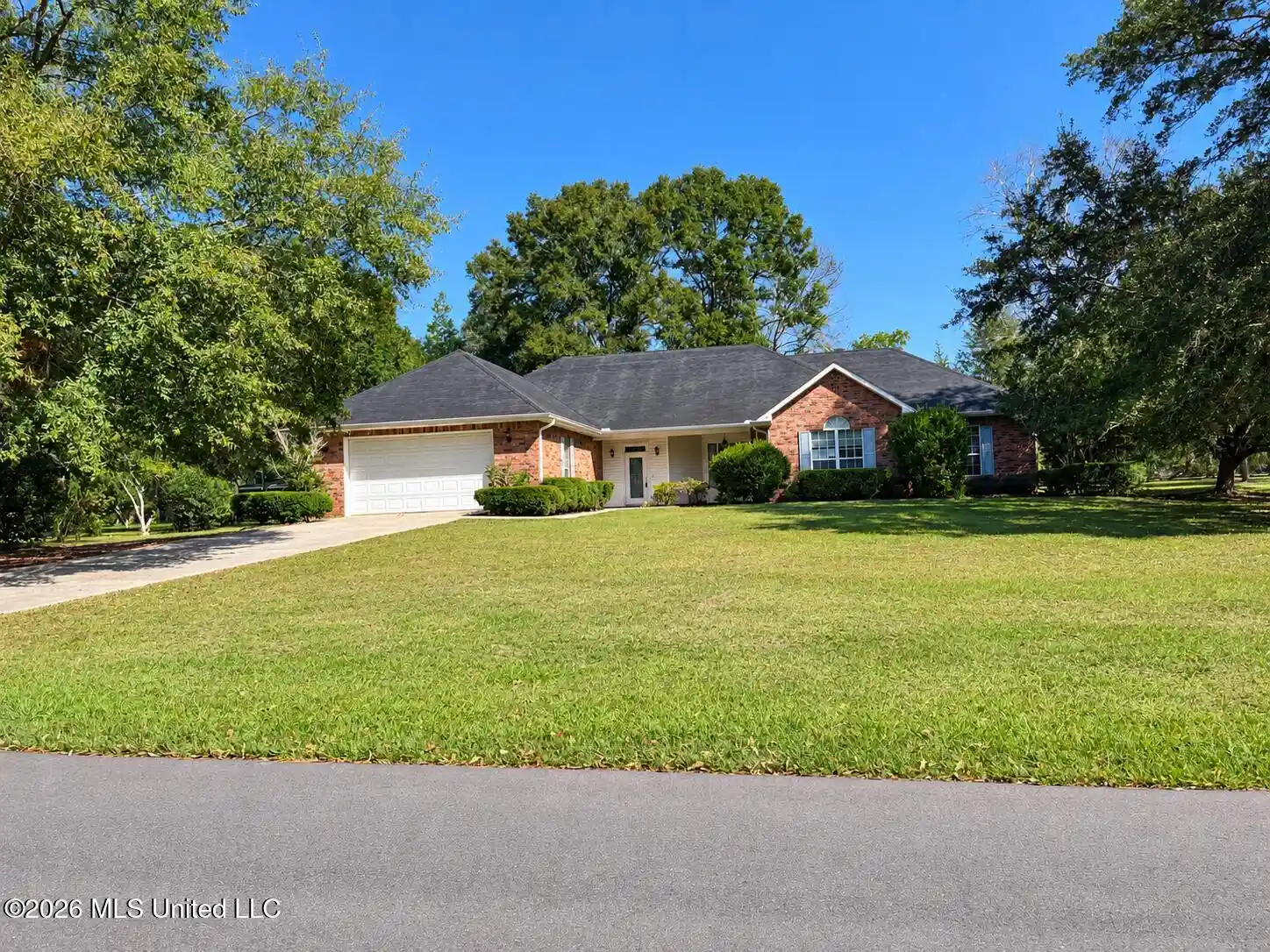 Photo 1 of Single family home for sale at 82 N Hill W Dr, Carriere, MS 39426 | MLS# 4166149 | Listing updated on 2026-10-21
