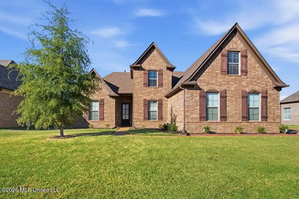 Photo 1 of Single family home for sale at 6210 Dixon Dr, Olive Branch, MS 38654 | MLS# 4166116 | Listing updated on 2026-10-26