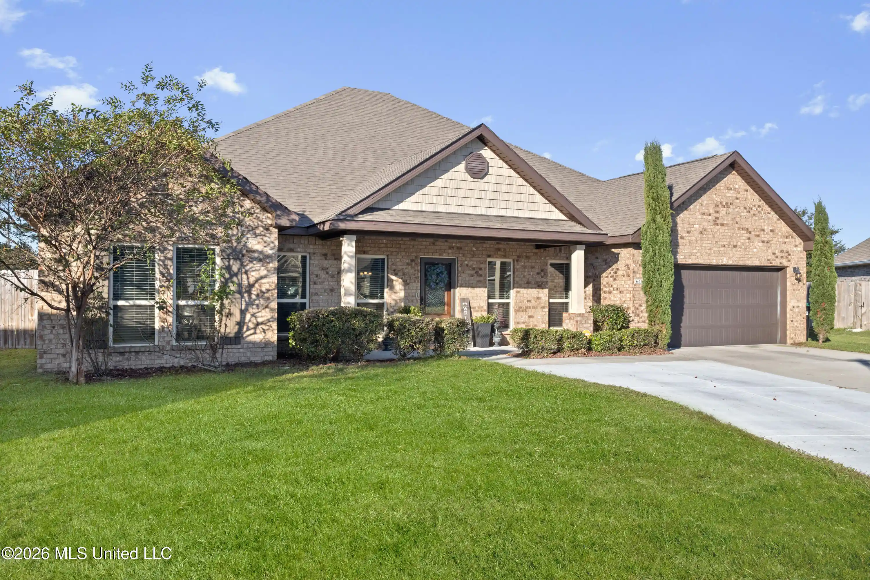 Photo 1 of Single family home for sale at 6465 Chickory Way, Ocean Springs, MS 39564 | MLS# 4166224 | Listing updated on 2026-10-26