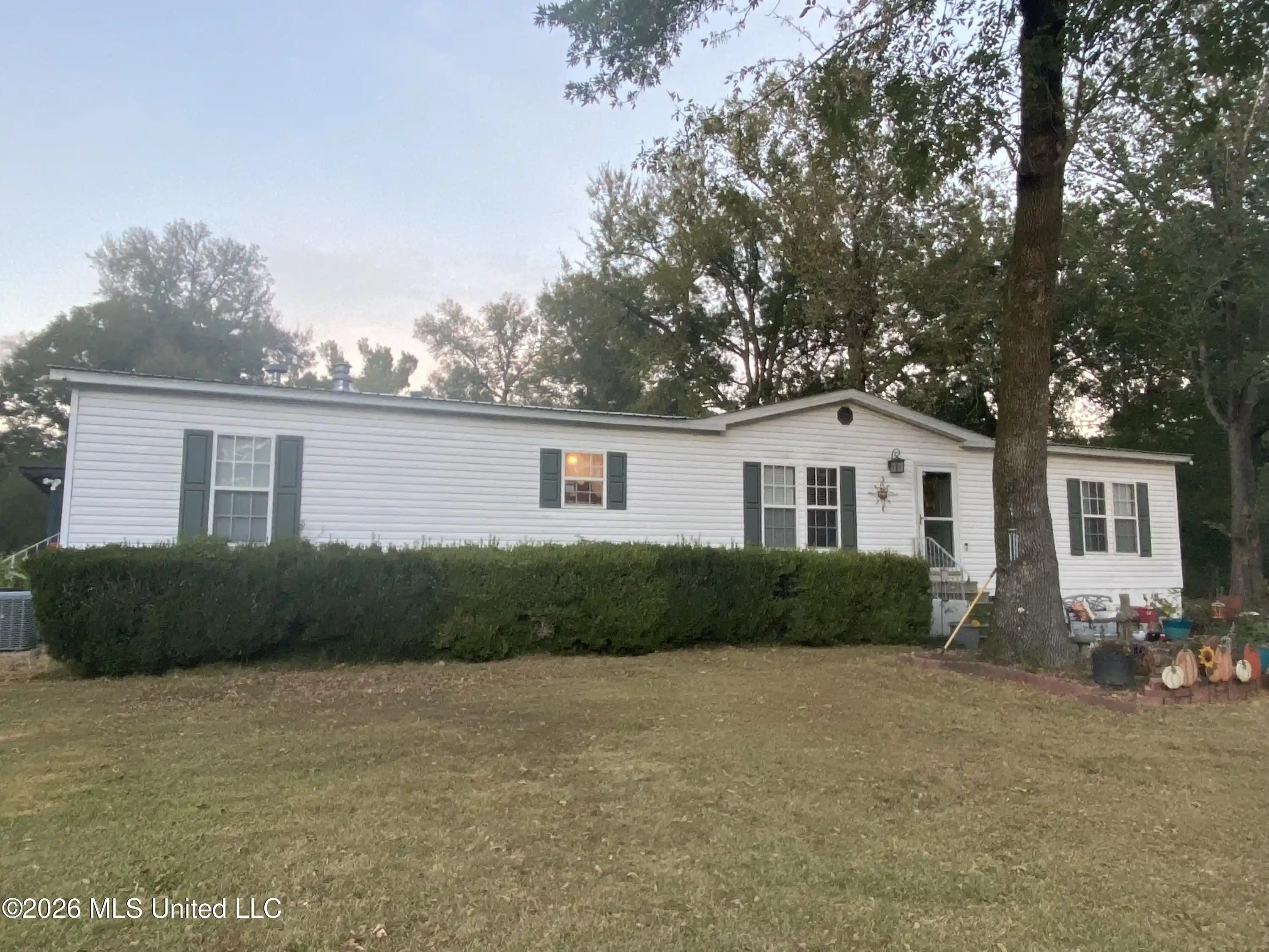 Photo 1 of Manufactured home for sale at 632 Belle Grv Cir, Vidalia, LA 71373 | MLS# 4166480 | Listing updated on 2026-10-24