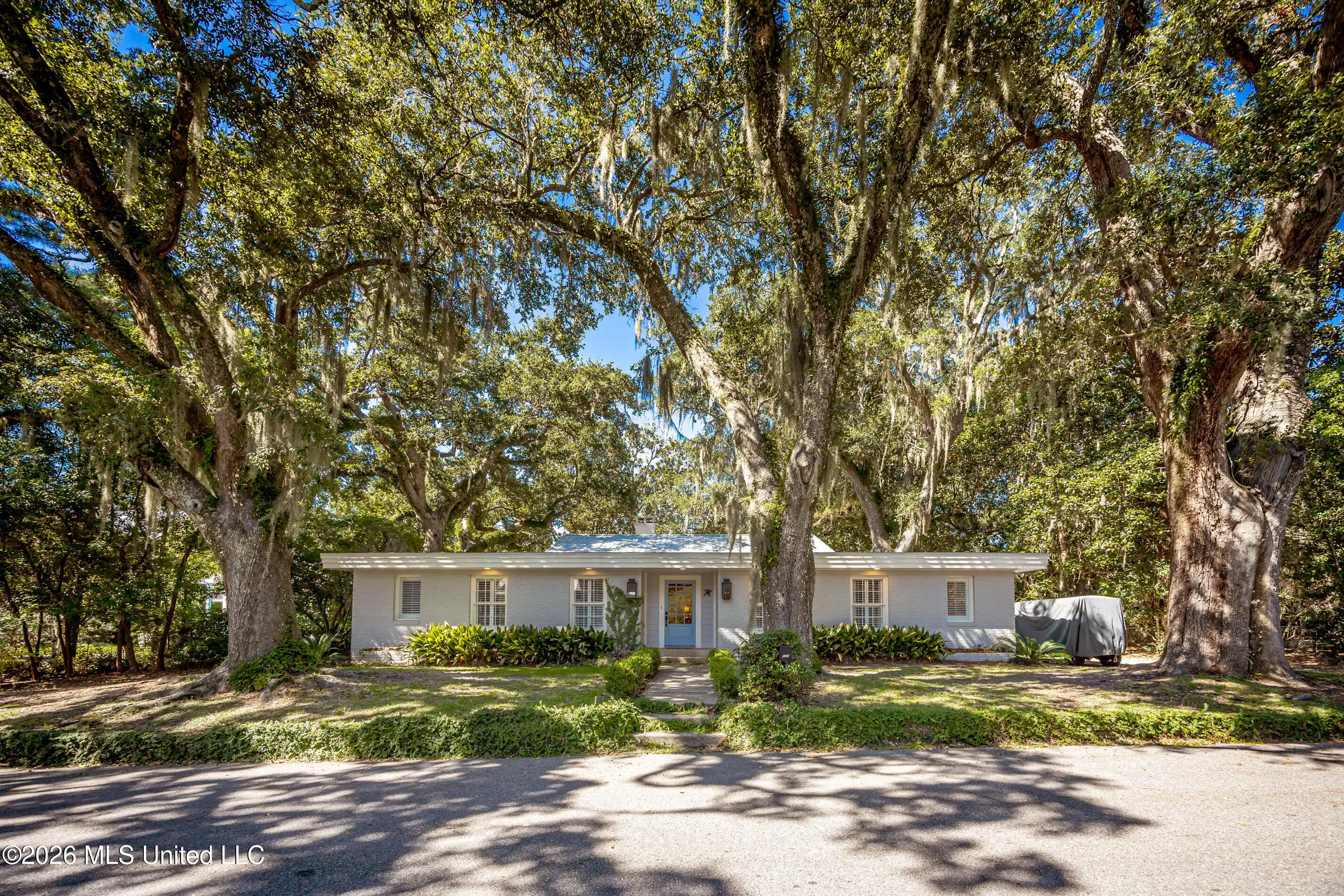 Photo 1 of Single family home for sale at 507 Rayburn Ave, Ocean Springs, MS 39564 | MLS# 4166310 | Listing updated on 2026-10-25