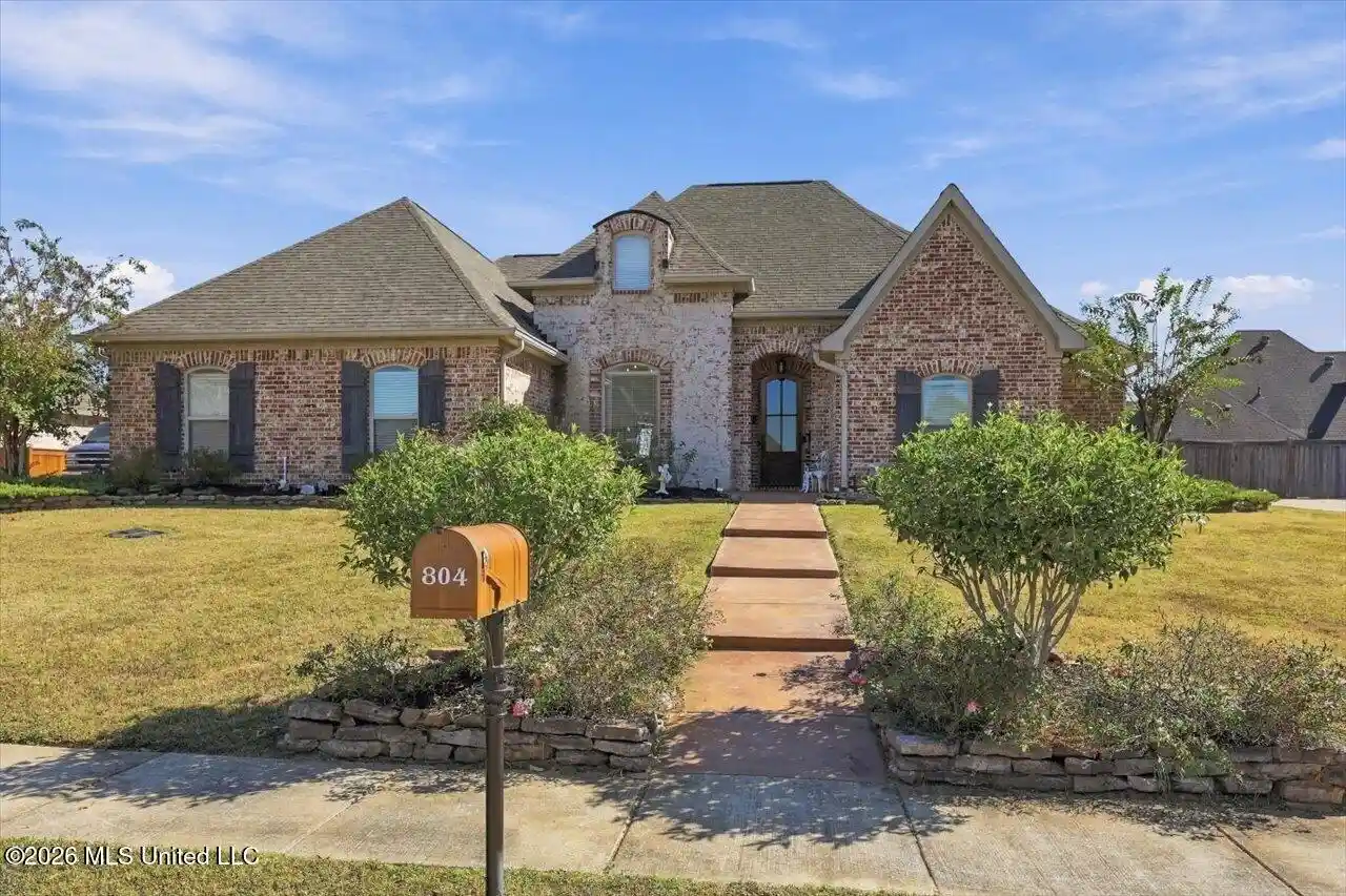 Single family home for sale at 804 Osagian Cir, Brandon, MS 39042 | MLS# 4166484