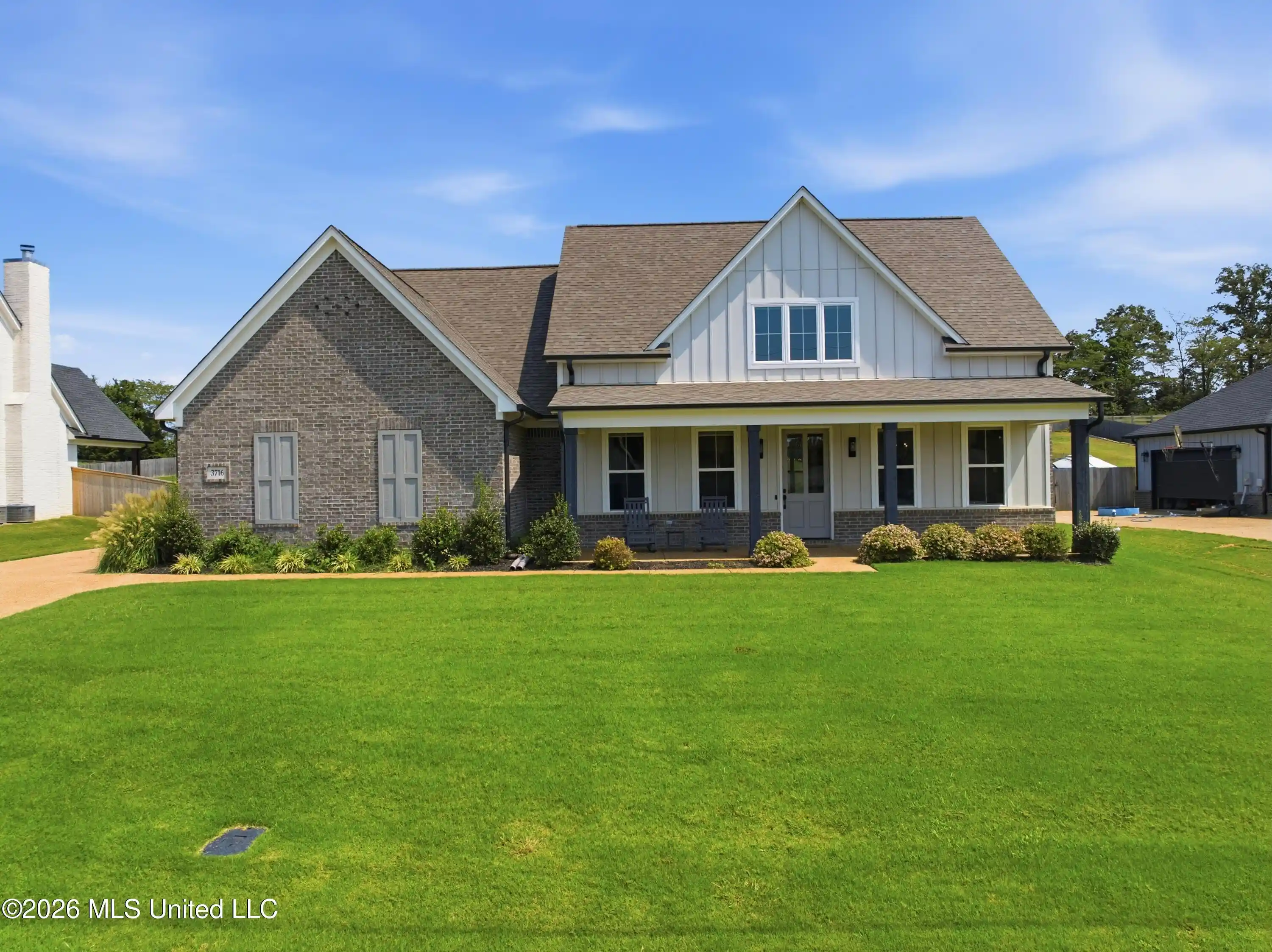 Single family home for sale at 3716 Fossil Hl Dr, Hernando, MS 38632 | MLS# 4166315