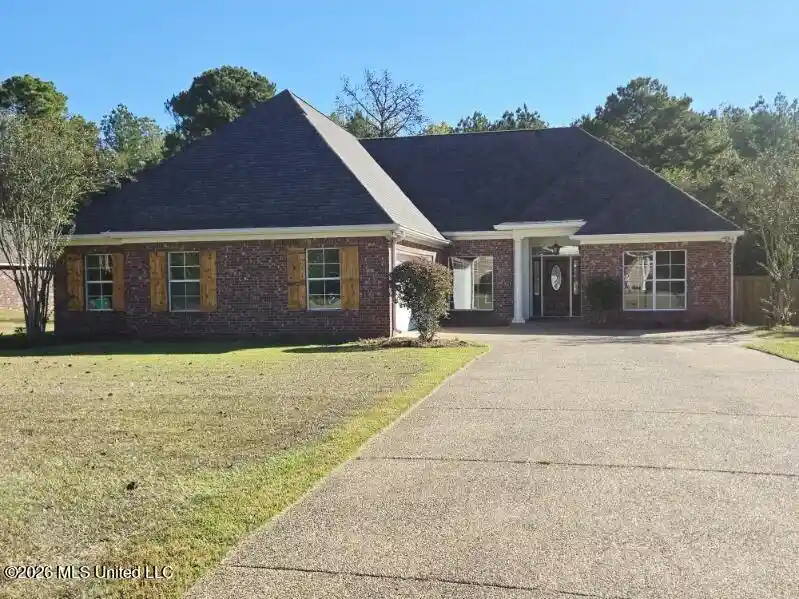 Single family home for sale at 106 Rowan Oak Pl, Terry, MS 39170 | MLS# 4166325
