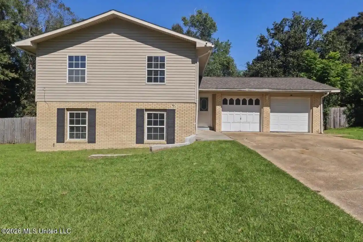 Photo 1 of Single family home for sale at 15312 Government St, Gulfport, MS 39503 | MLS# 4166463 | Listing updated on 2026-10-24
