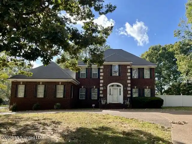 Single family home for sale at 1720 Country Clb Rd, Senatobia, MS 38668 | MLS# 4166548