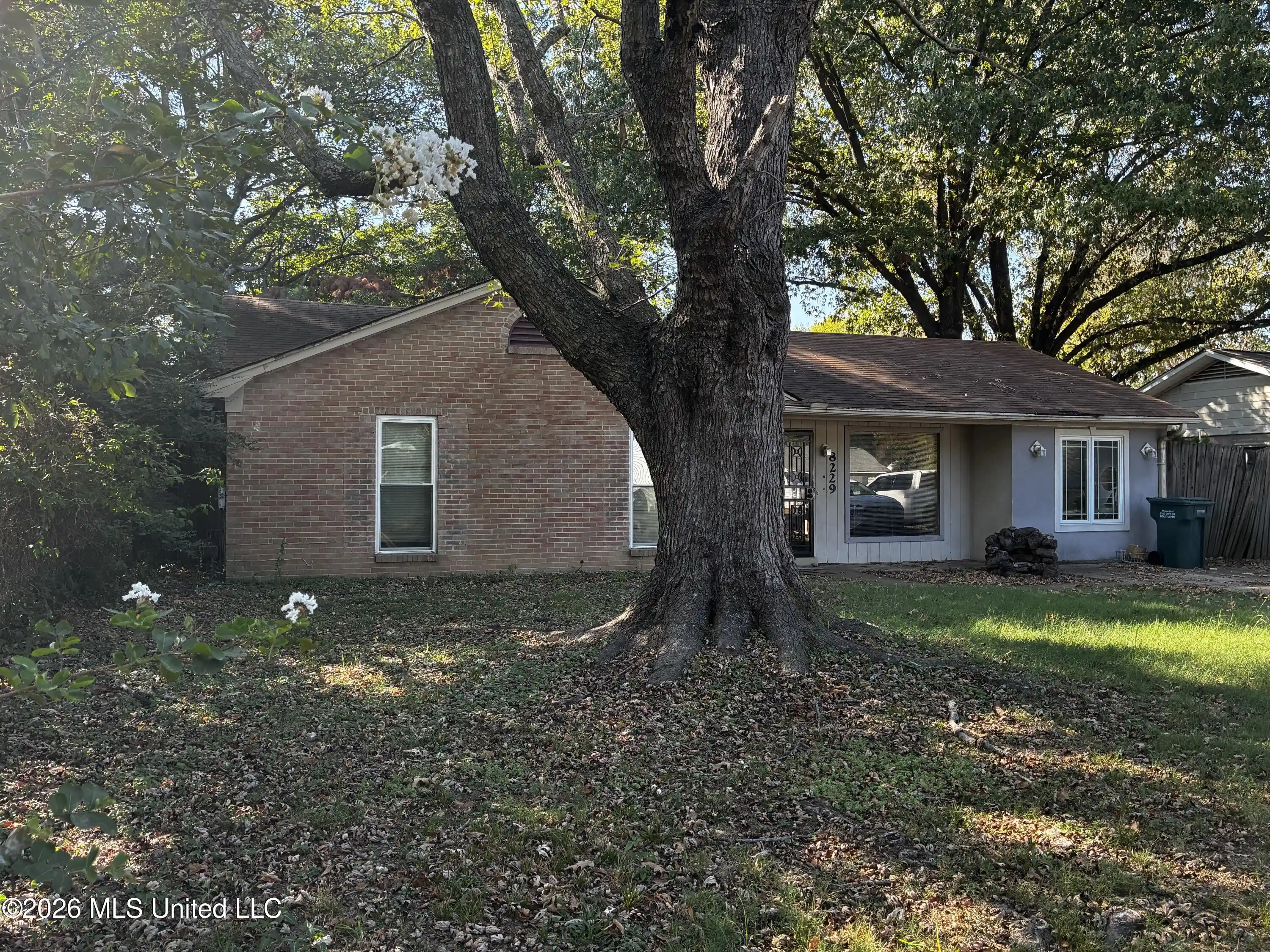 Photo 1 of Single family home for sale at 8229 Pinebrook Dr, Southaven, MS 38671 | MLS# 4166473 | Listing updated on 2026-10-24