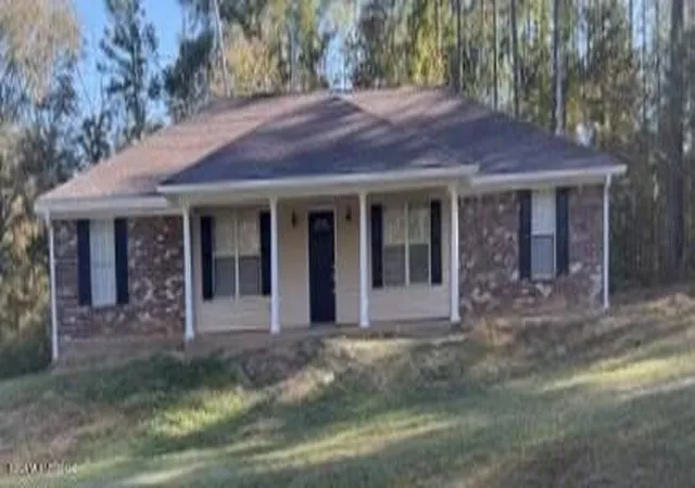 Single family home for sale at 145 Pine Hl Ln, Terry, MS 39170 | MLS# 4166918