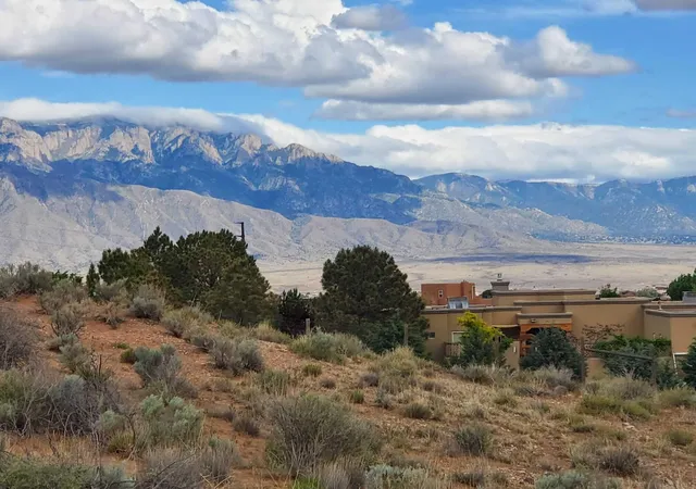 Photo 1 of Sale Pending at 4610 15th Ave Ne, Rio Rancho, NM 87144 | MLS# 1034818 | Listing updated on 2026-08-10