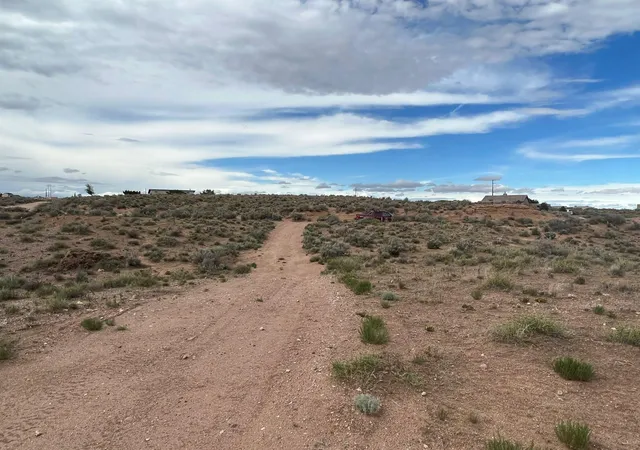 Photo 3 of Sale Pending at 4610 15th Ave Ne, Rio Rancho, NM 87144 | MLS# 1034818 | Listing updated on 2026-08-10