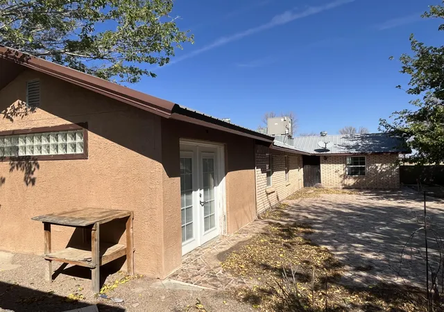 Photo 4 of House for sale at 53 Nina Rd, Lordsburg, NM 88045 | MLS# 1058940 | Listing updated on 2026-02-07