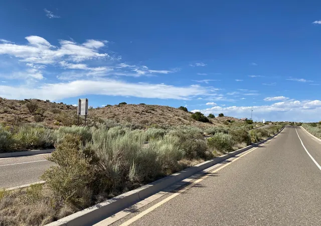 5th image of 1720 Meadows Point Pl Ne, Rio Rancho, NM 87144 | MLS# 1060578