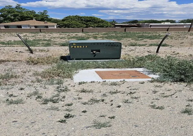 Photo 11 of Sale Pending at 7200 Zia View Ct Nw, Los Ranchos, NM 87107 | MLS# 1065938 | Listing updated on 2026-08-19