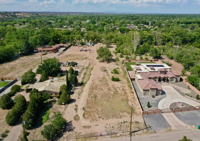 1st image of 3227 Duranes Rd Nw, Albuquerque, NM 87104 | MLS# 1074738