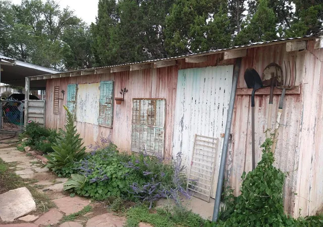 Homes for sale in Mountainair, NM | 204 S Limit Ave, Mountainair, NM 87036 | MLS# 1075299