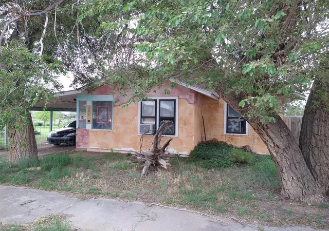 Homes for sale in Mountainair, NM | 204 S Limit Ave, Mountainair, NM 87036 | MLS# 1075299